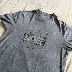 American Eagle AE 1977 USA Graphic Crew Neck T-Shirt Men’s Large Gray